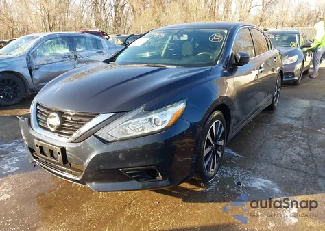 2018 Nissan Altima 2.5 Sv z USA, uszkodzony, nr VIN 1N4AL3AP6JC194029